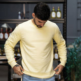 Sweat-shirt jaune pastel brodé